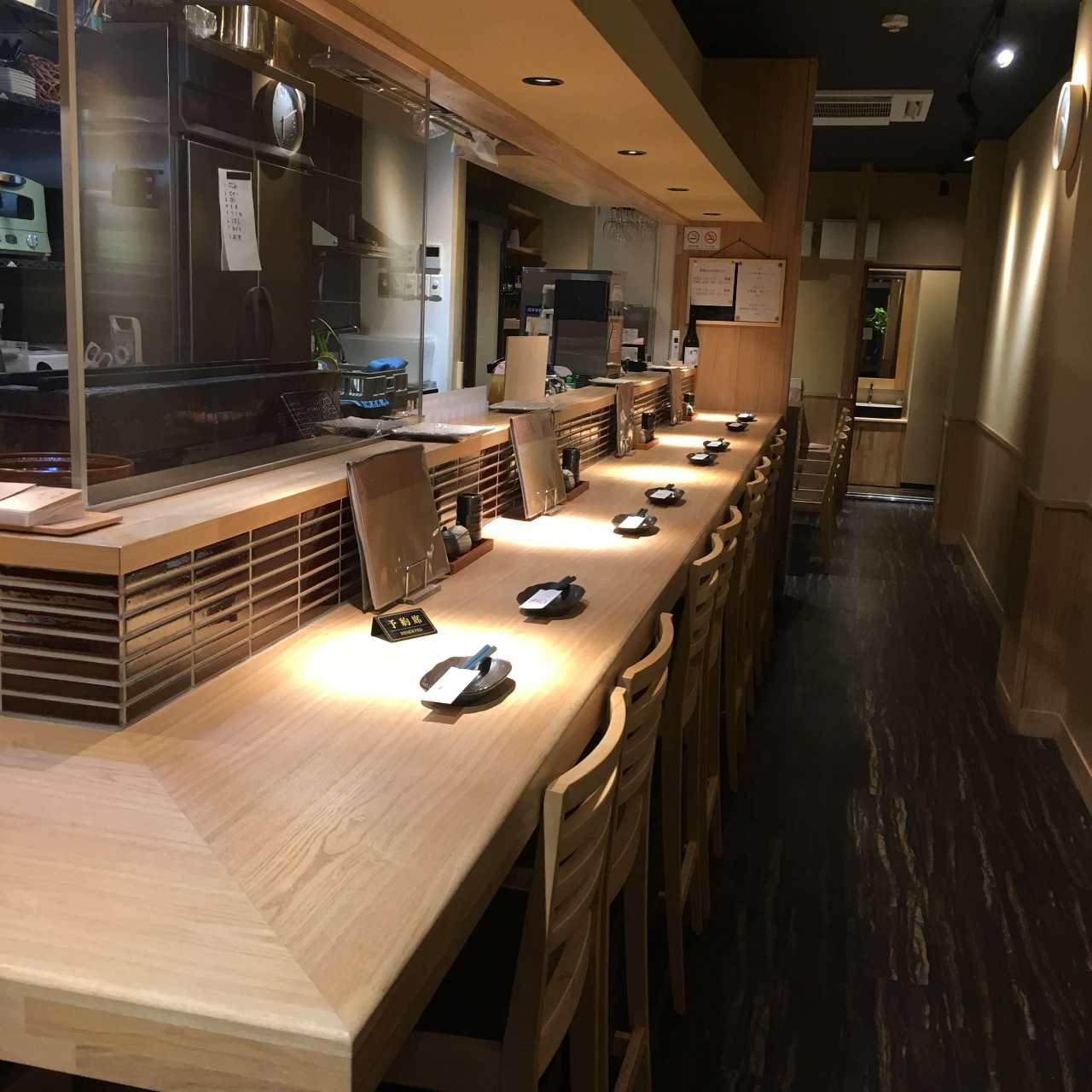 木波屋雑穀堂の黒胡麻せんべい解剖｜口コミ評判から通販・店舗まで検証
