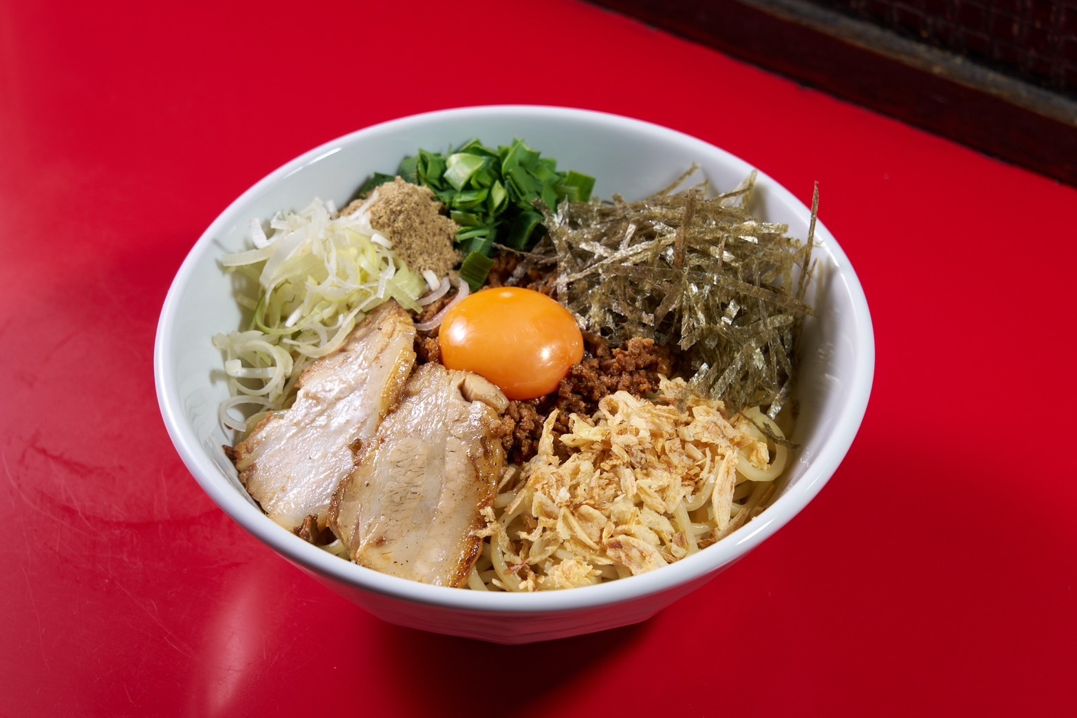 まぜそば七の評判と実食検証！行列の理由とおすすめ最新ガイド