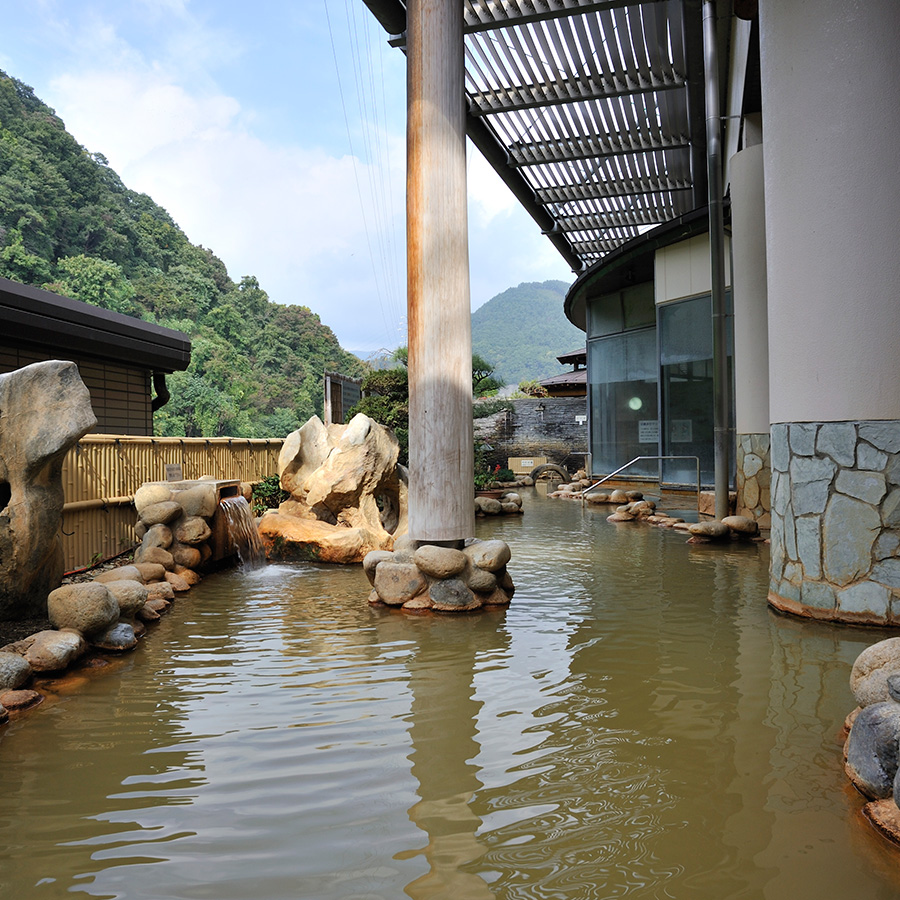 裾花峡天然温泉宿うるおい館の真価｜泉質・混雑・口コミを徹底解剖