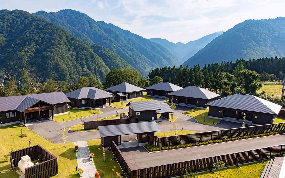 ホテル森の風立山の評判と真価｜美肌温泉と豪華料理の真相を徹底検証
