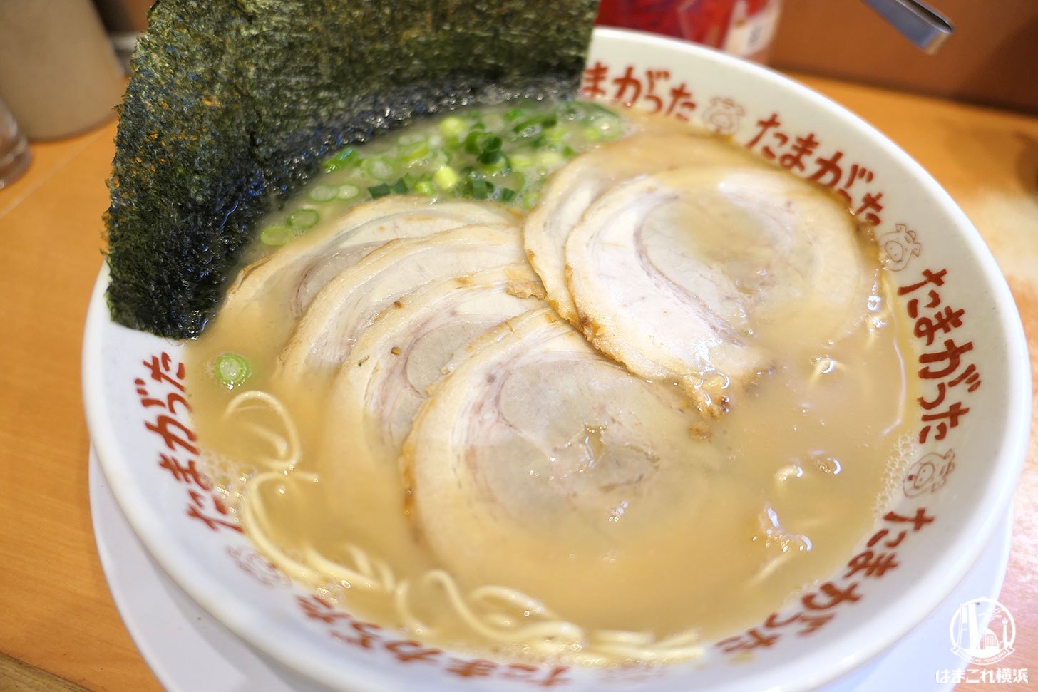 たまがったラーメンの真相｜超濃厚豚骨の匂いと中毒性の秘密を徹底解剖