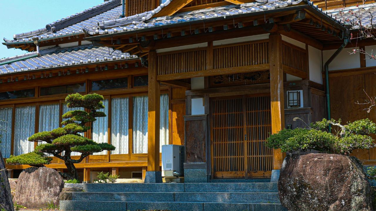 なぜ昔の家は夏涼しく冬極寒？間取りに隠された秘密と先人の知恵を徹底解説