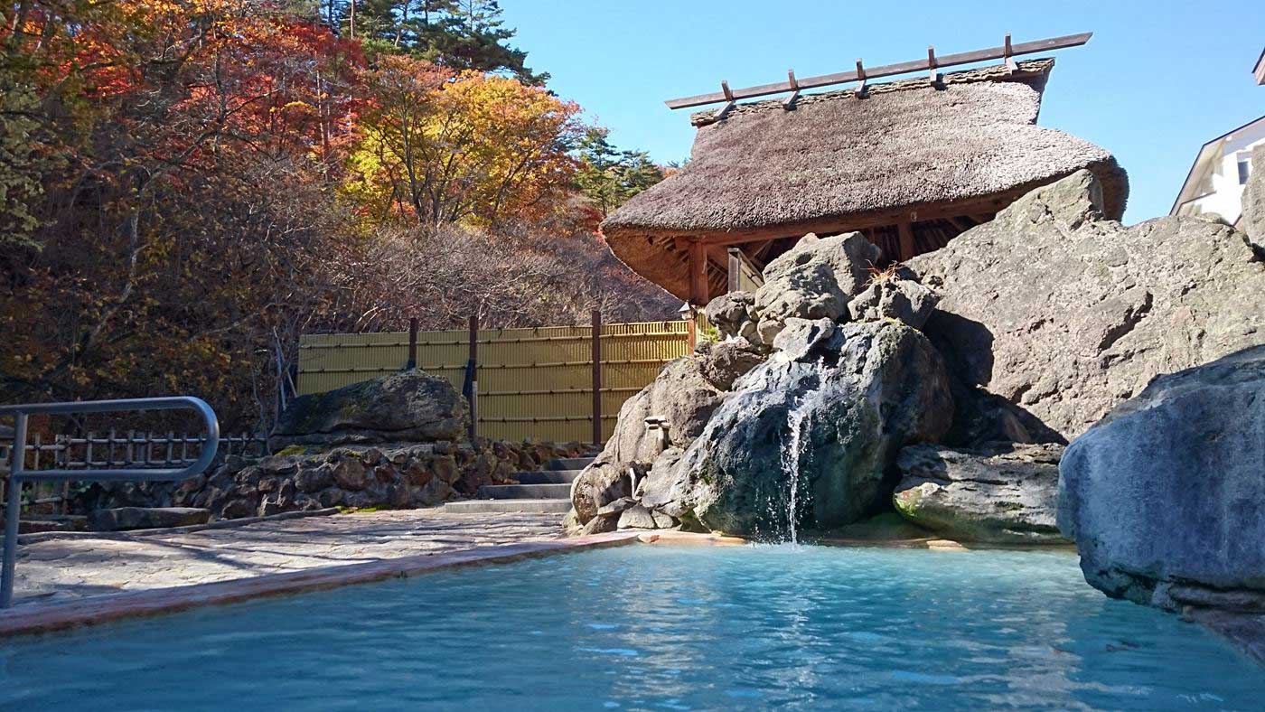 高湯温泉旅館玉子湯の魅力と真実！白濁秘湯と茅葺き小屋を徹底解説