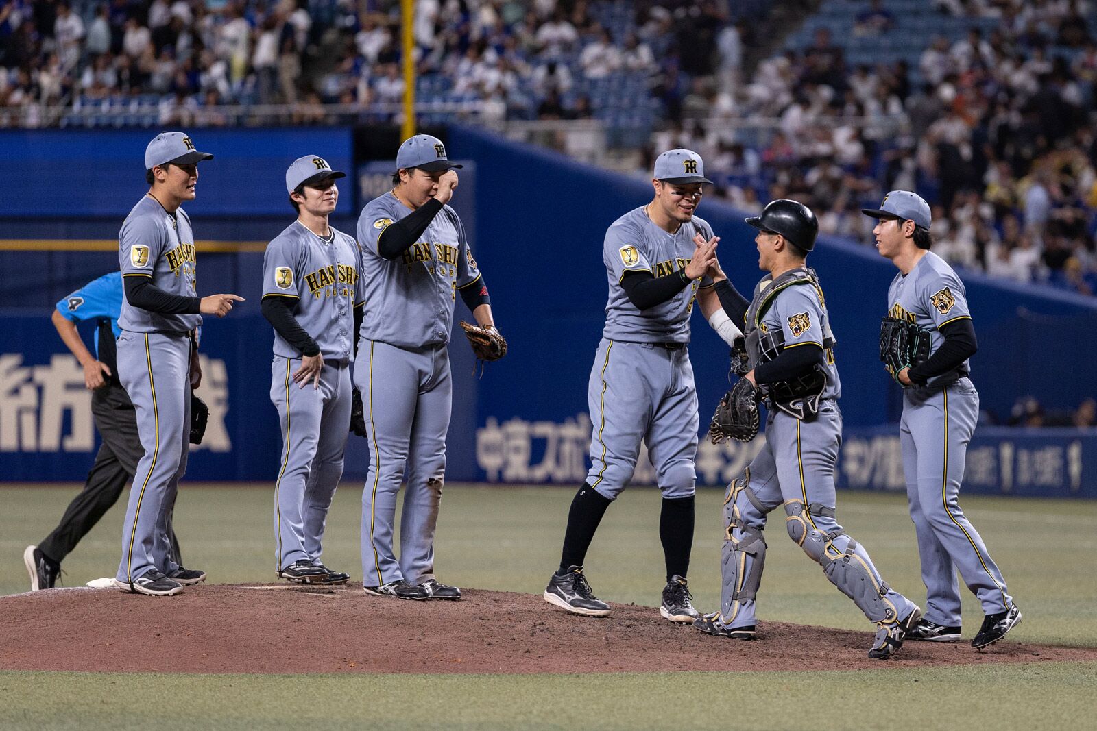 阪神タイガース「アレ」の真実！岡田監督が隠した意味と日本一の軌跡