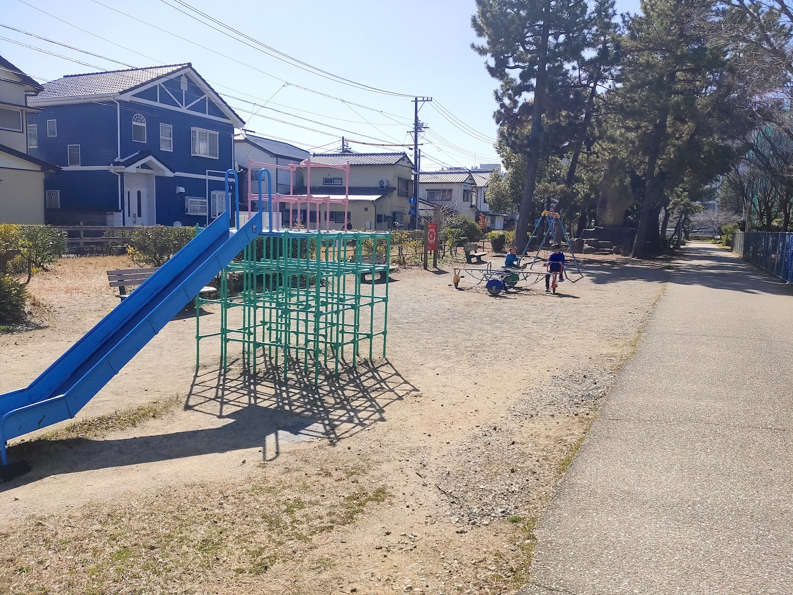 和地山公園を完全攻略！駐車場や遊具の穴場からお花見混雑まで徹底網羅