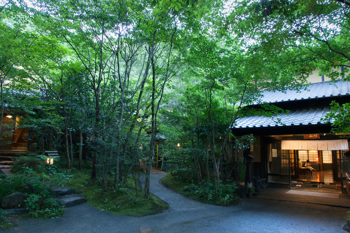 黒川温泉「旅館山河」の評判は？2026年最新宿泊記と予約の極意