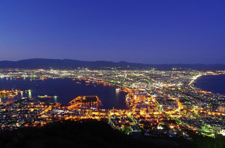 2026年、光の地図が塗り替わる——静寂と都市再開発が交差する日本の新・夜景最前線